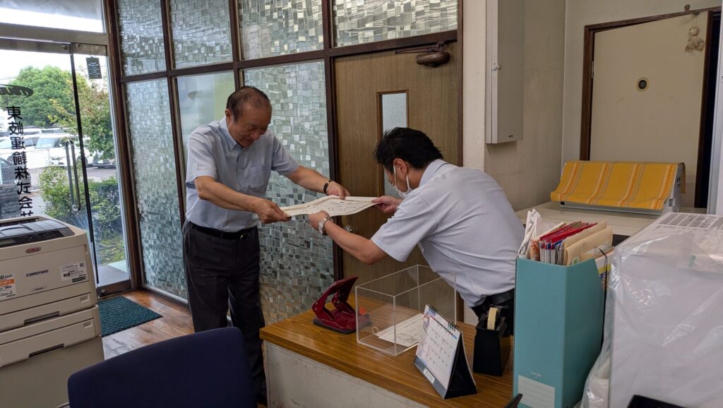 【本社】永年勤続表彰を行いました